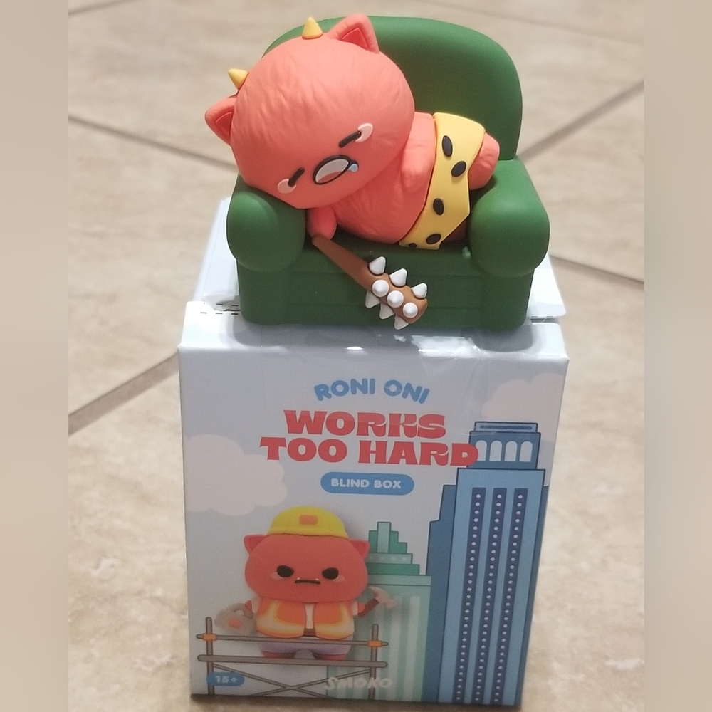 Smoko Roni Oni Works Too Hard Series: After Hours Roni Vinyl Figure